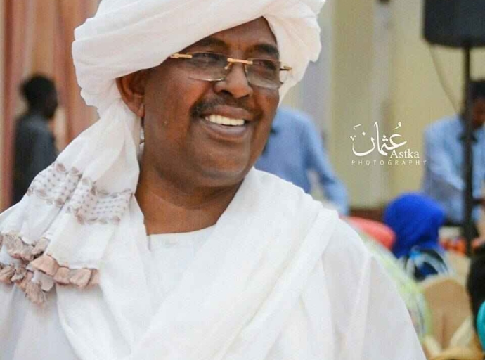 الموت يغيب آخر رئيس وزراء بعهد المخلوع